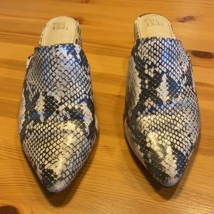 Size 8 feaux snake skin slip ons